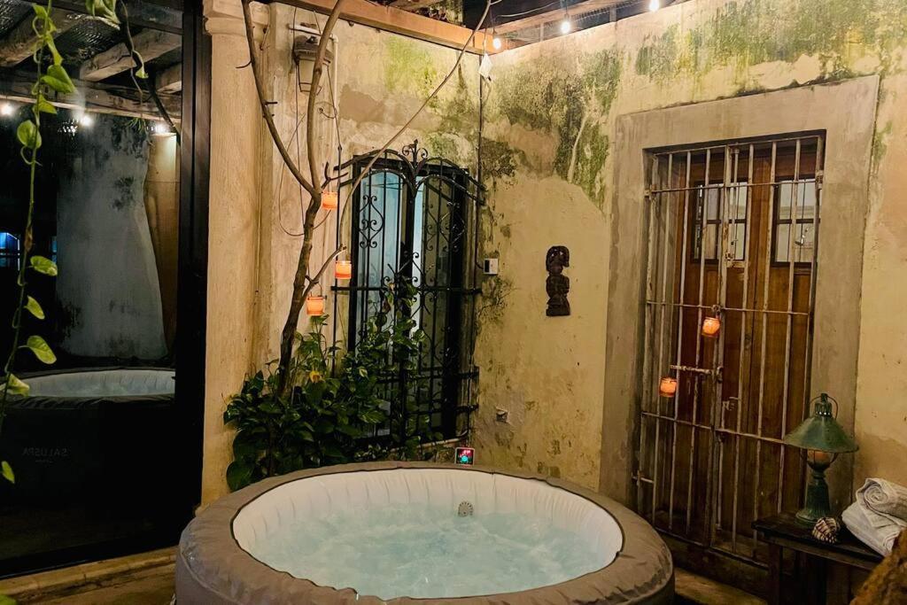 House Dzalbay Santa Lucia With Hot Tub Villa Mérida Kültér fotó