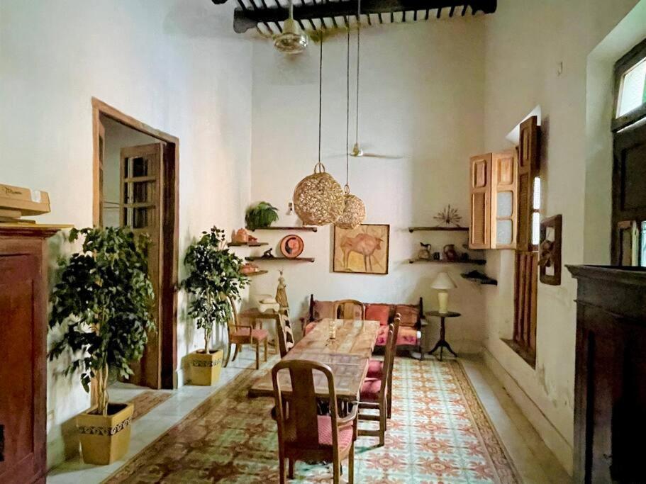 House Dzalbay Santa Lucia With Hot Tub Villa Mérida Kültér fotó